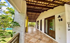 Villa Equestre: Casa de Temporada Completa em Aquiraz | Be My Guest